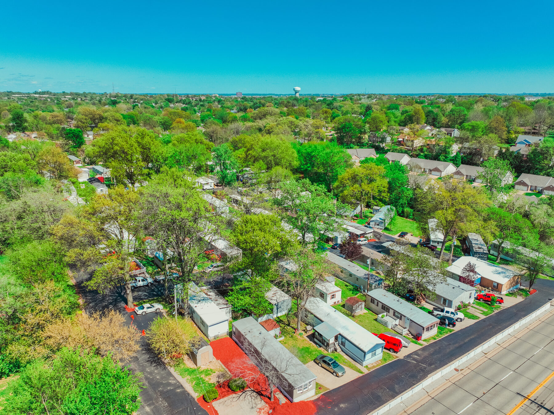 Aerial view of the tree-lined Muegge Manor community